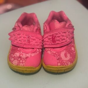 Nike Kids Vibrant Pink Sneakers with Yellow Soles